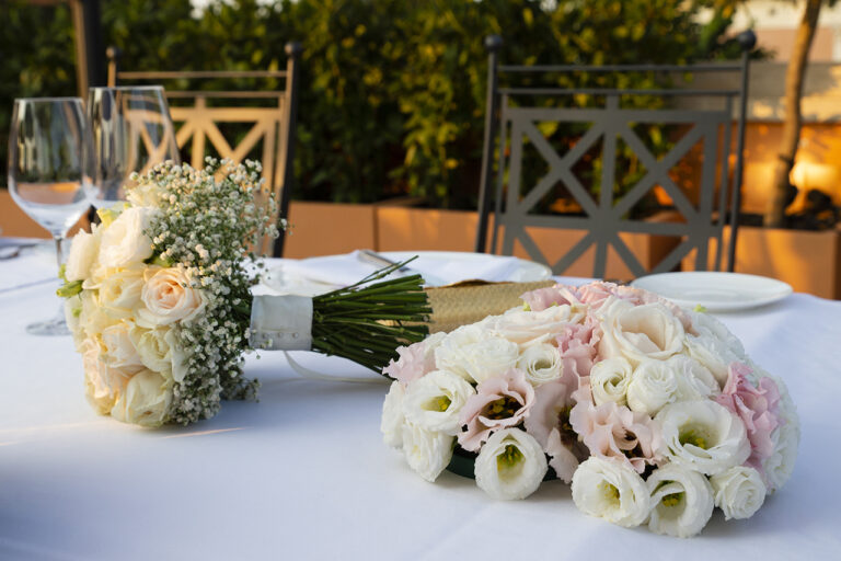 bouquet-sposa-rose-nebbiolina-bianco-avorio-03